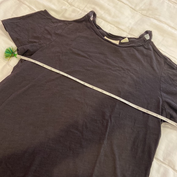 Maeve by Anthropologie Cold Shoulder Top Purple SP - Picture 4 of 10